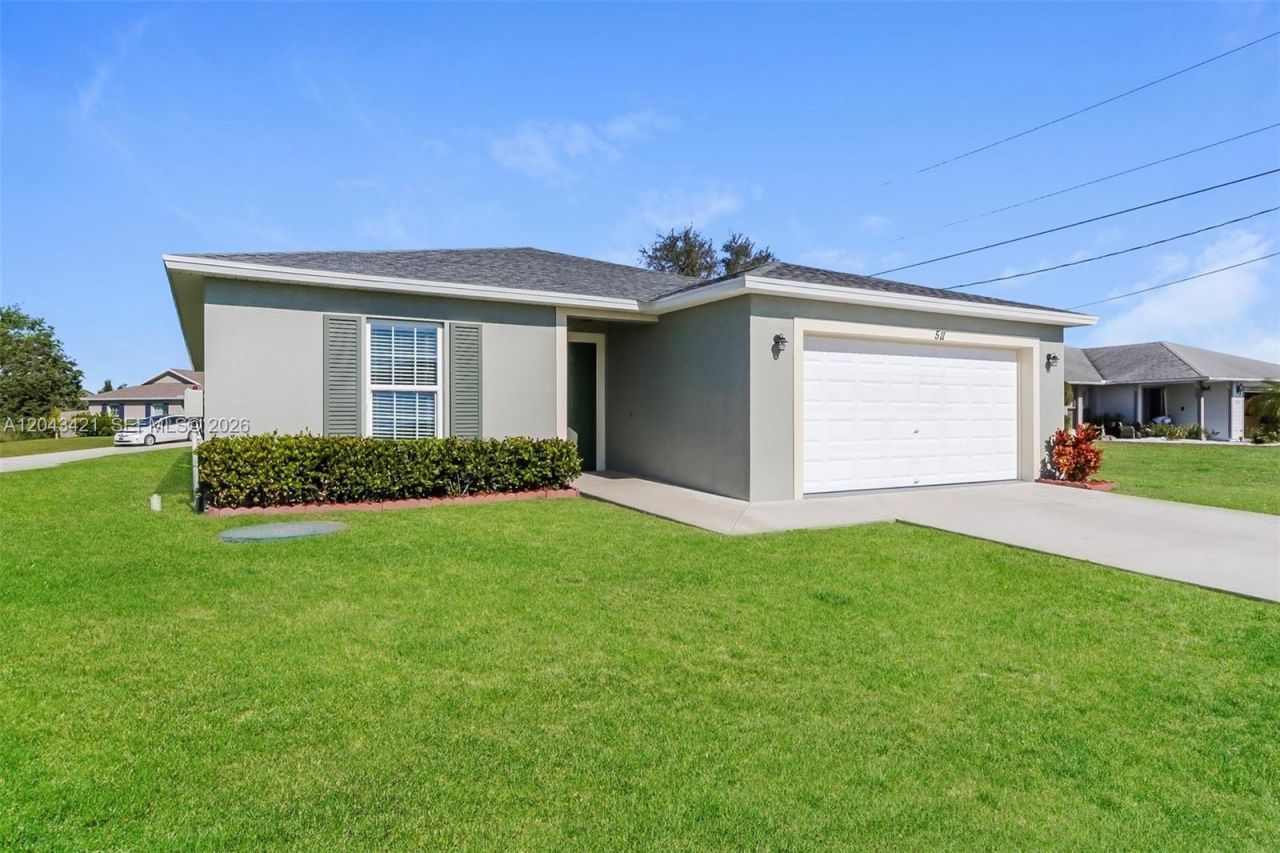 511 SW Nadell Ave, Port Saint Lucie, FL 34953 Photo