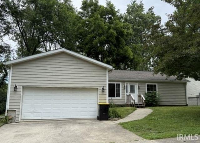4222 W Curry Court, Bloomington, IN 47403 Main Photo