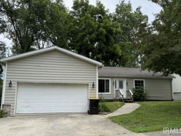 4222 W Curry Court, Bloomington, IN 47403