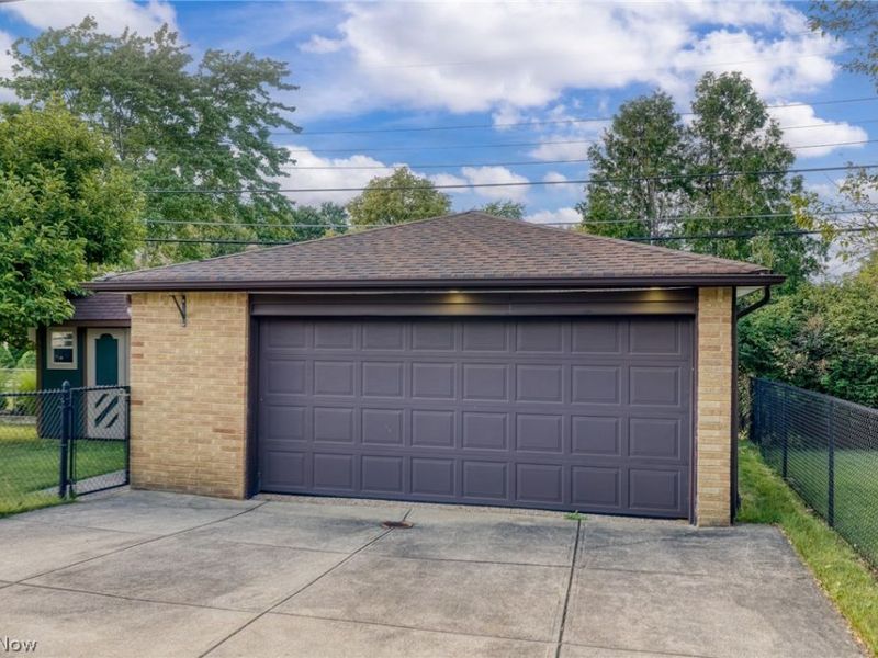 10890 Tiffany Lane, Parma Heights, OH 44130 Photo 34