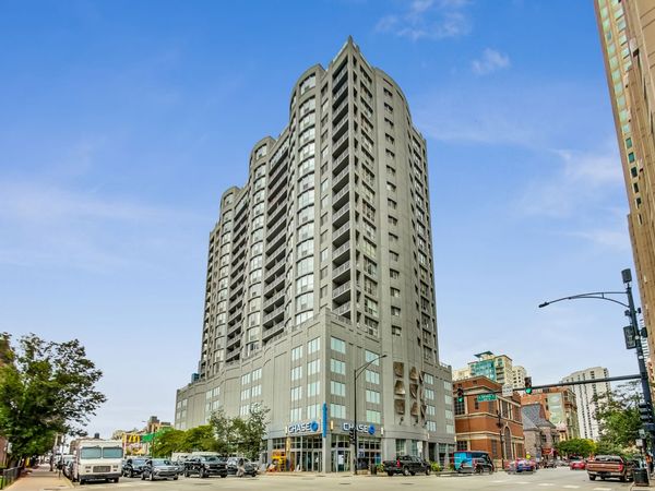 600 N Dearborn Street , Unit 812, Chicago, IL 60654