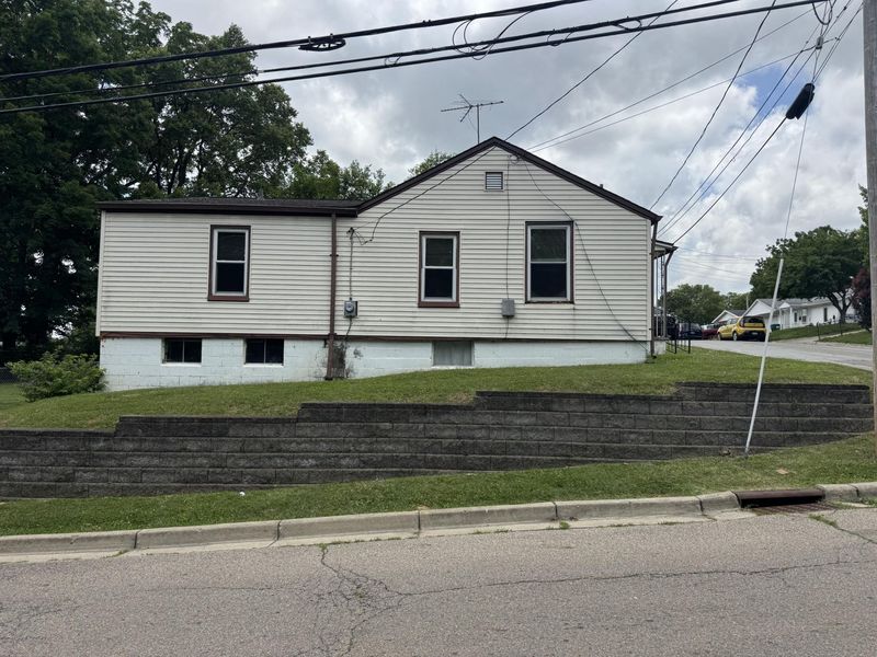 1355 Emery Avenue, Springfield, OH 45504 Photo 5