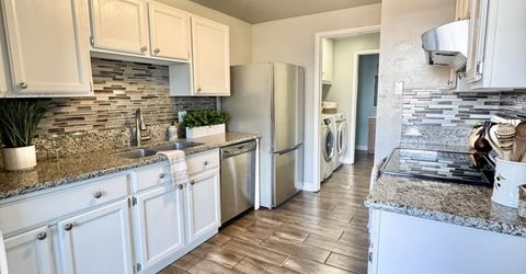 1601 London Circle, Sparks, NV 89431 Photo
