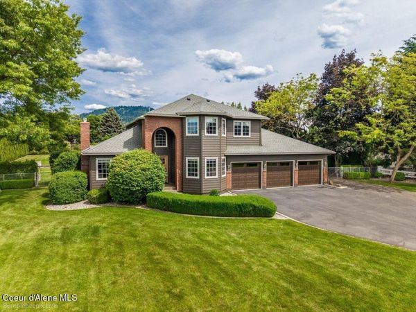 7344 N Valley ST, Dalton Gardens, ID 83815