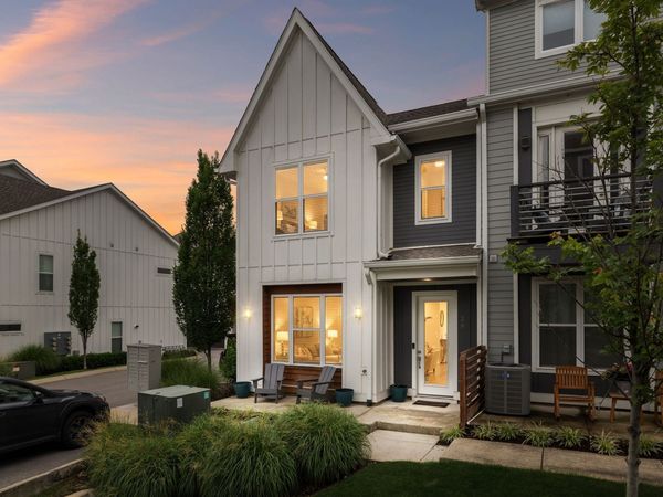 700 James Ave , Unit 28, Nashville, TN 37209