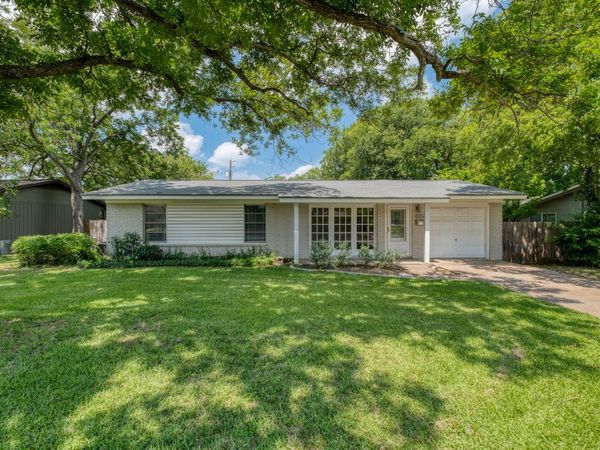 8202 Polar DR, Austin, TX 78757