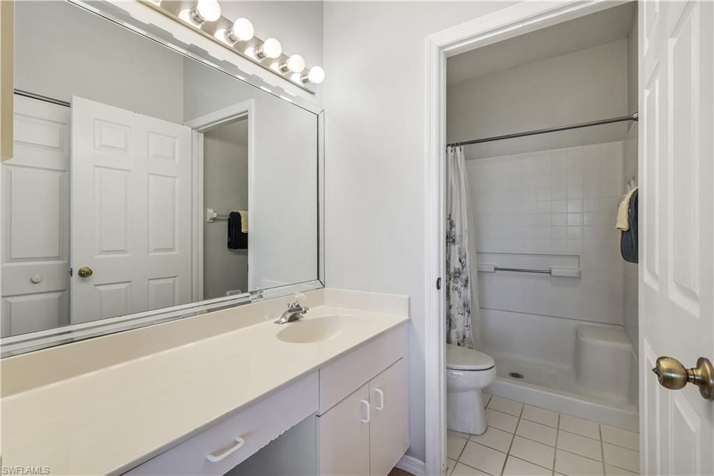 12131 Summergate Cir , Unit 203, Fort Myers, FL 33913 Photo