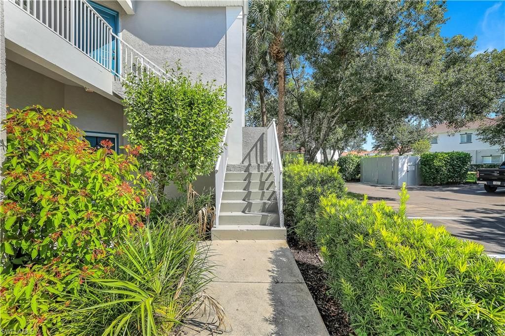 12131 Summergate Cir , Unit 203, Fort Myers, FL 33913 Photo