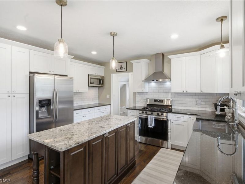 15712 Chadbourne Road, Shaker Heights, OH 44120 Photo 16
