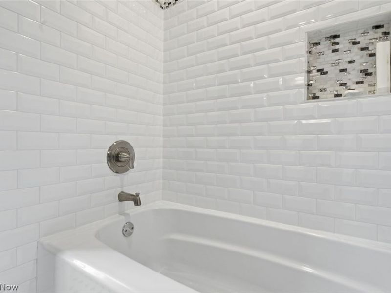 15712 Chadbourne Road, Shaker Heights, OH 44120 Photo 35