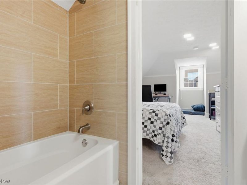 15712 Chadbourne Road, Shaker Heights, OH 44120 Photo 41