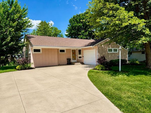 1702 3rd Avenue NW, Austin, MN 55912