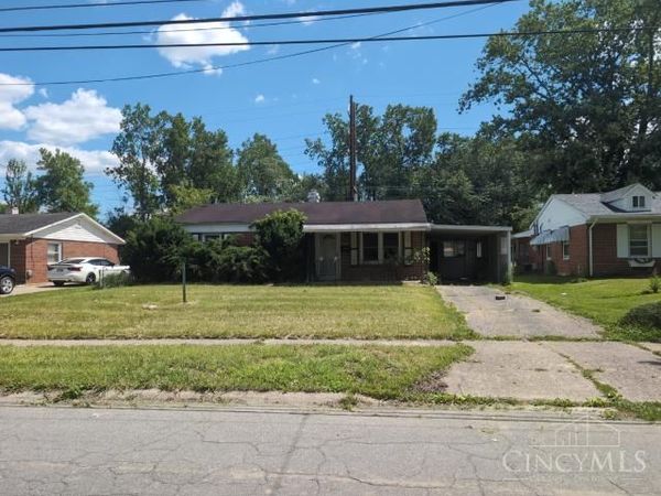 5250 Whaley Drive, Dayton, OH 45417