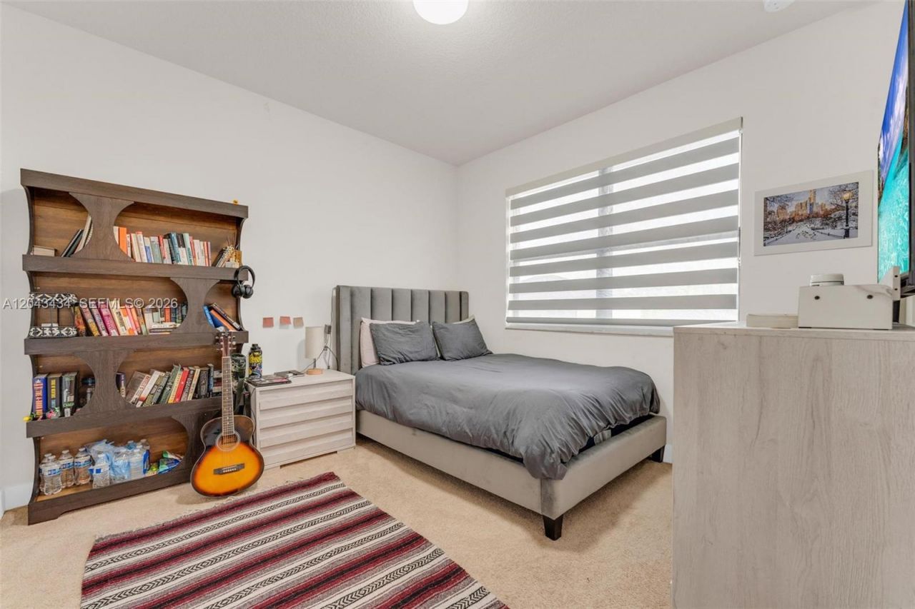 8822 NW 161st Ter , Miami Lakes, FL 33018 Photo