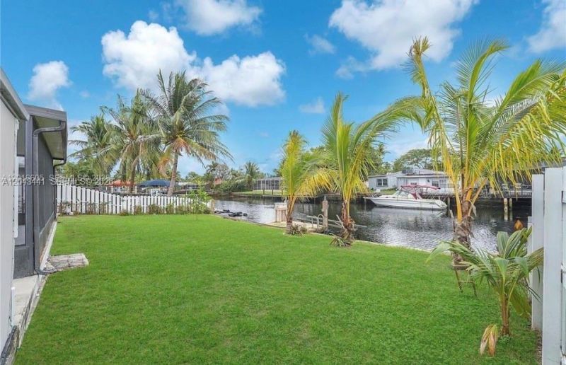 2718 Sherman St, Hollywood, FL 33020 Photo