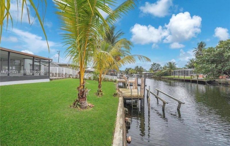 2718 Sherman St, Hollywood, FL 33020 Photo