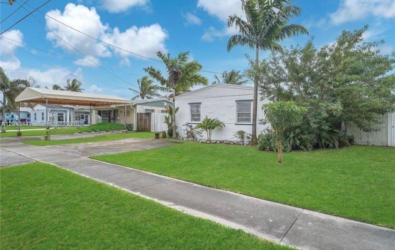 2718 Sherman St, Hollywood, FL 33020 Photo