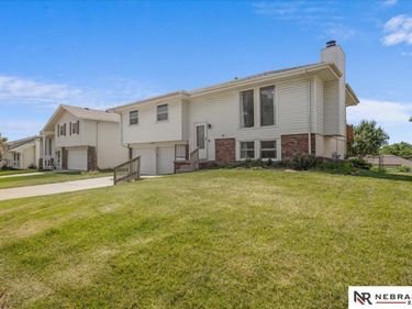 6612 S 108 Avenue, Omaha, NE 68137