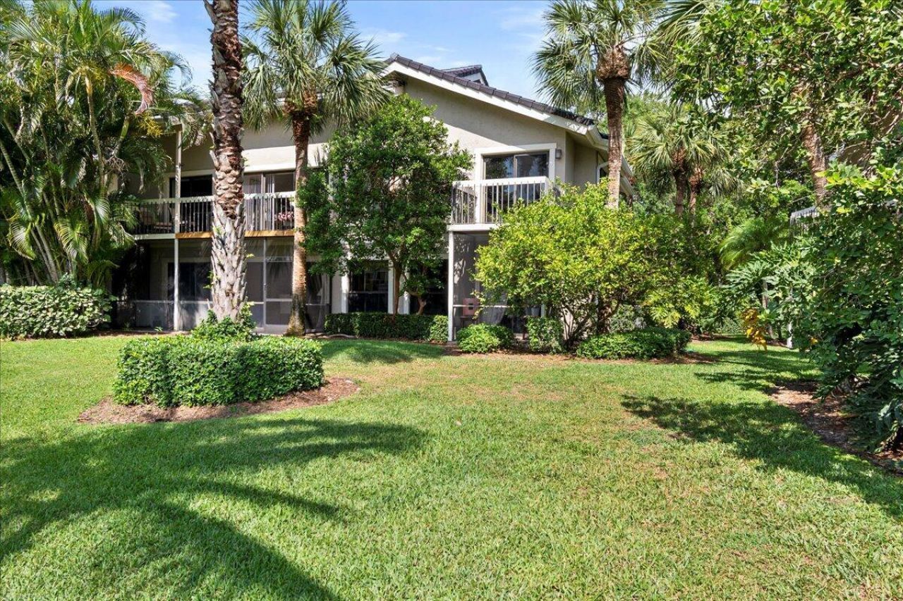 11863 Wimbledon Circle, Unit 540, Wellington, FL 33414 Photo