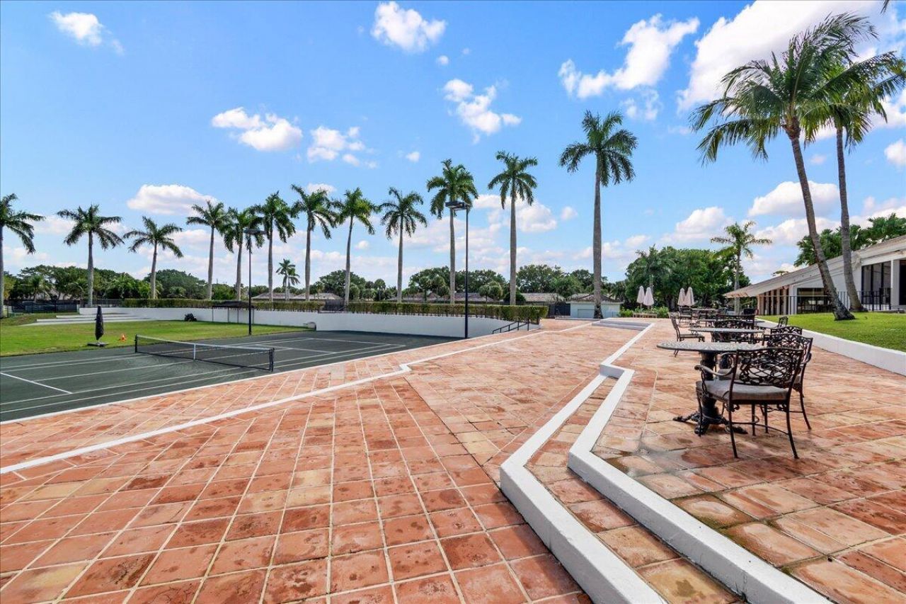 11863 Wimbledon Circle, Unit 540, Wellington, FL 33414 Photo