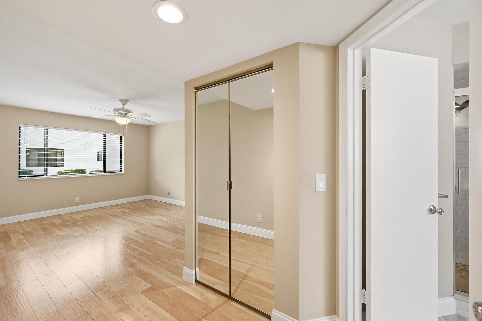 8073 NW 15th Manor, Unit 8073, Plantation, FL 33322 Photo