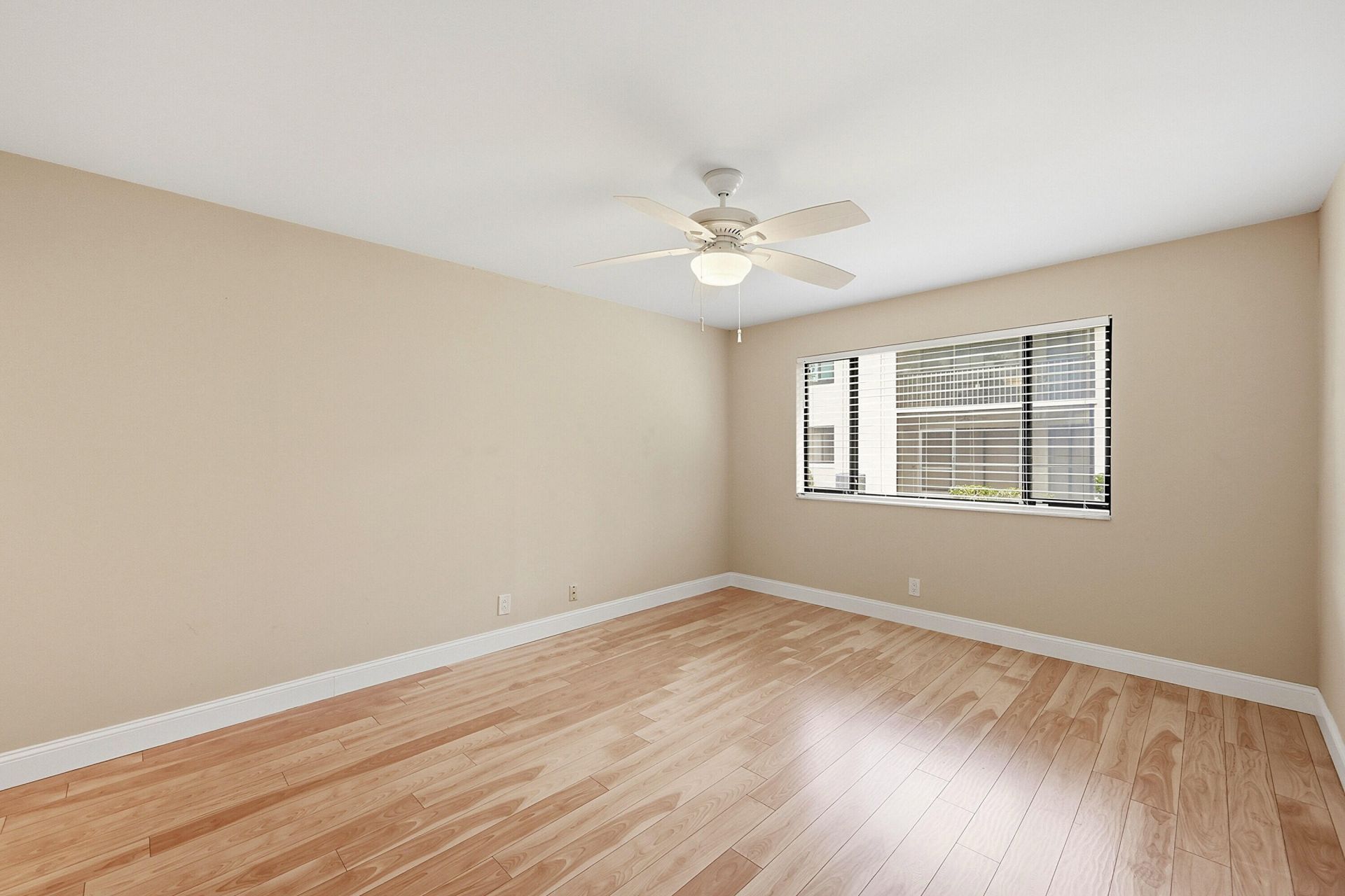 8073 NW 15th Manor, Unit 8073, Plantation, FL 33322 Photo