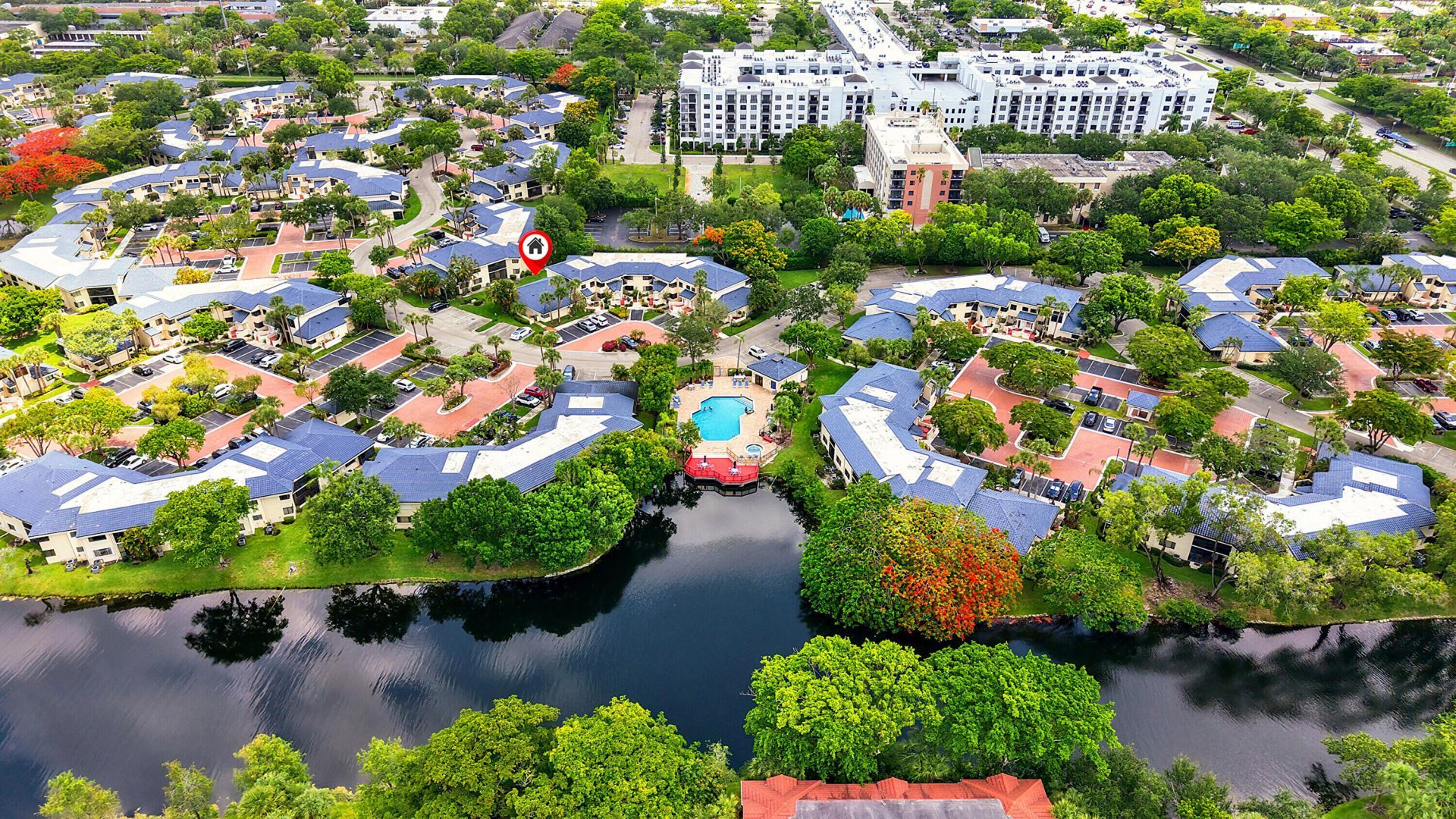 8073 NW 15th Manor, Unit 8073, Plantation, FL 33322 Photo