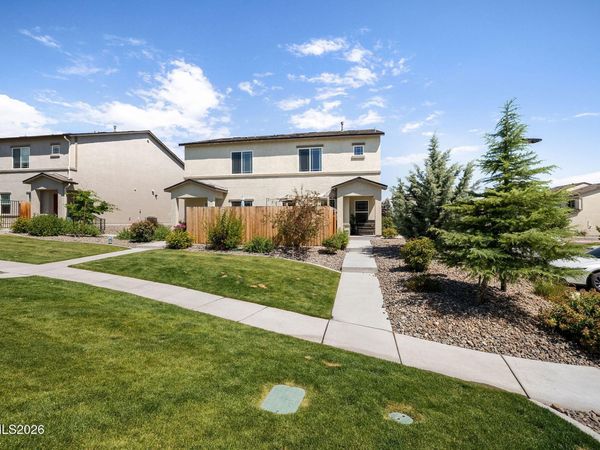 451 Autumn Breeze Circle, Reno, NV 89511