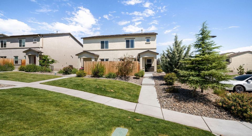 451 Autumn Breeze Circle, Reno, NV 89511 Photo