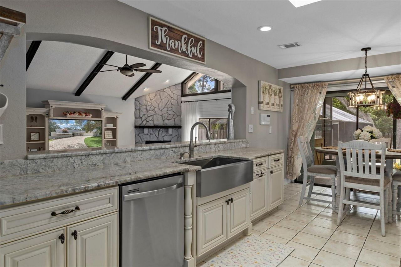 5008 Cumberland Lane , Spring Hill, FL 34607 Photo