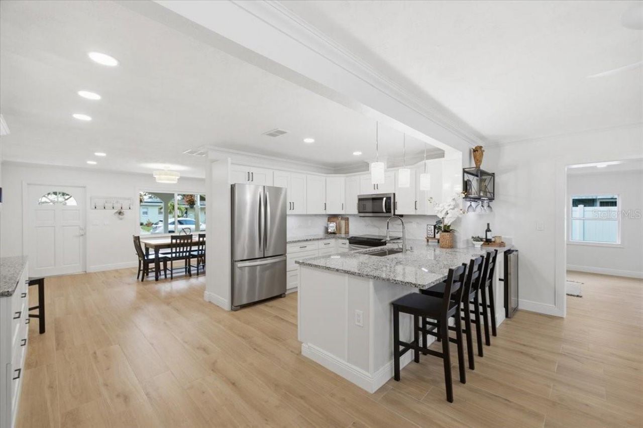 7536 18th Way N, Saint Petersburg, FL 33702 Photo