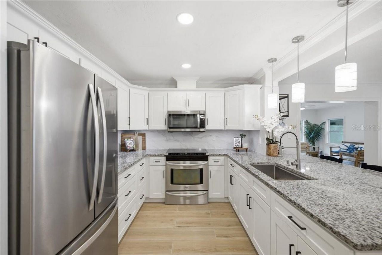 7536 18th Way N, Saint Petersburg, FL 33702 Photo