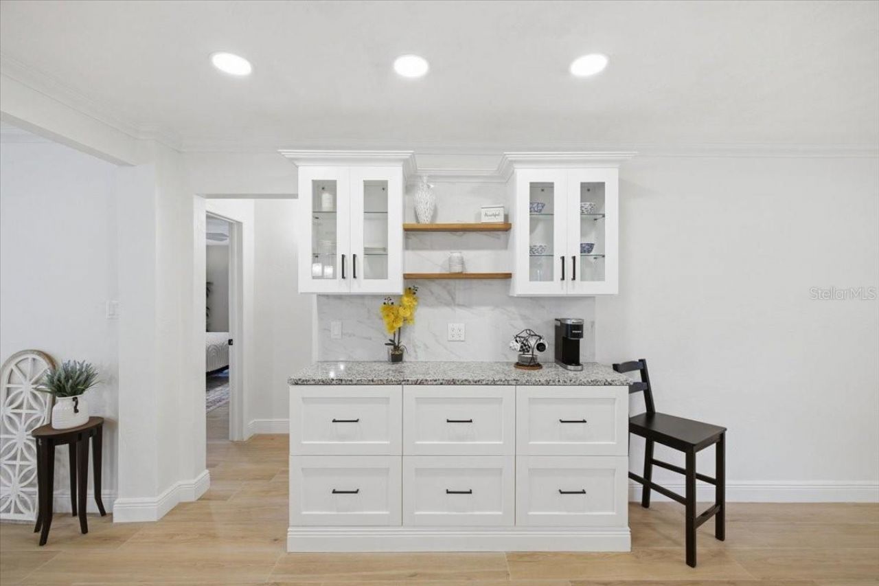 7536 18th Way N, Saint Petersburg, FL 33702 Photo