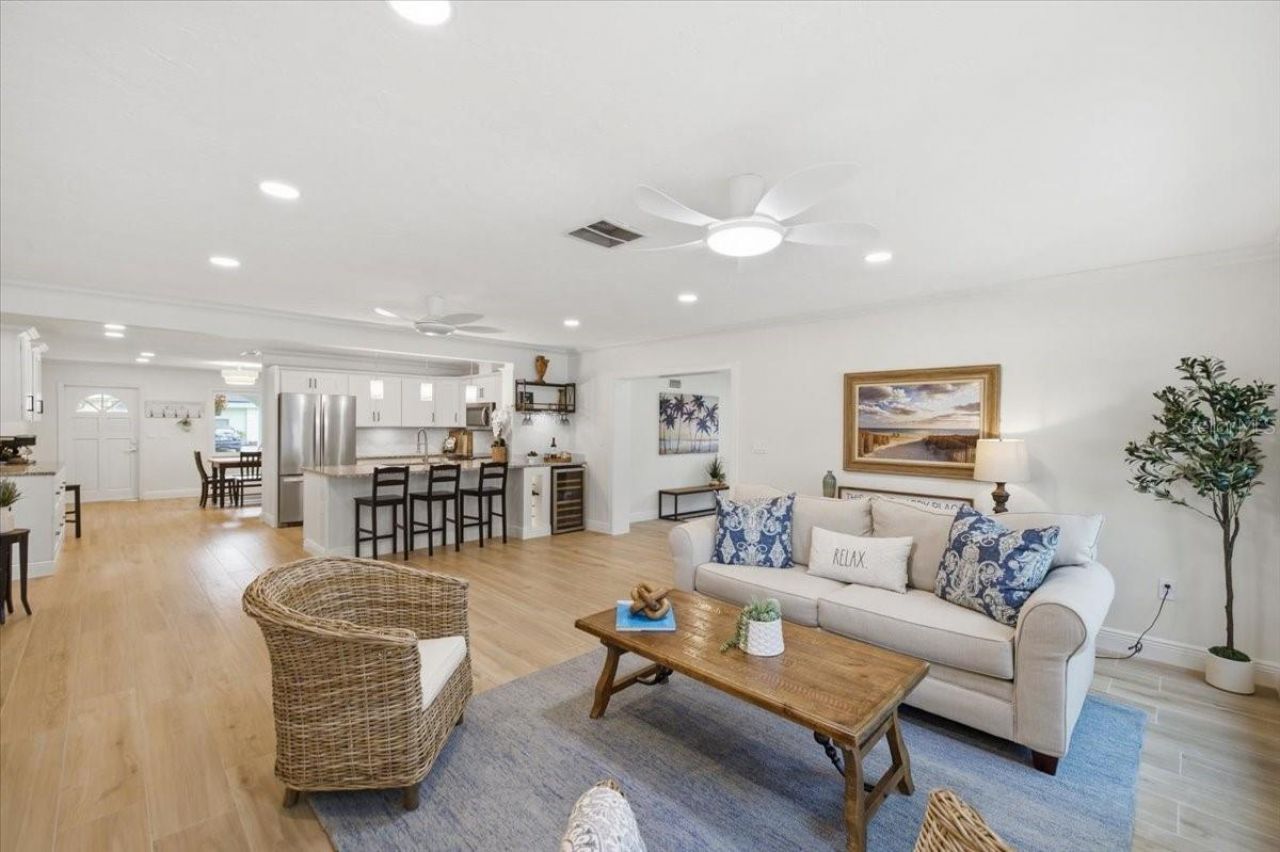 7536 18th Way N, Saint Petersburg, FL 33702 Photo