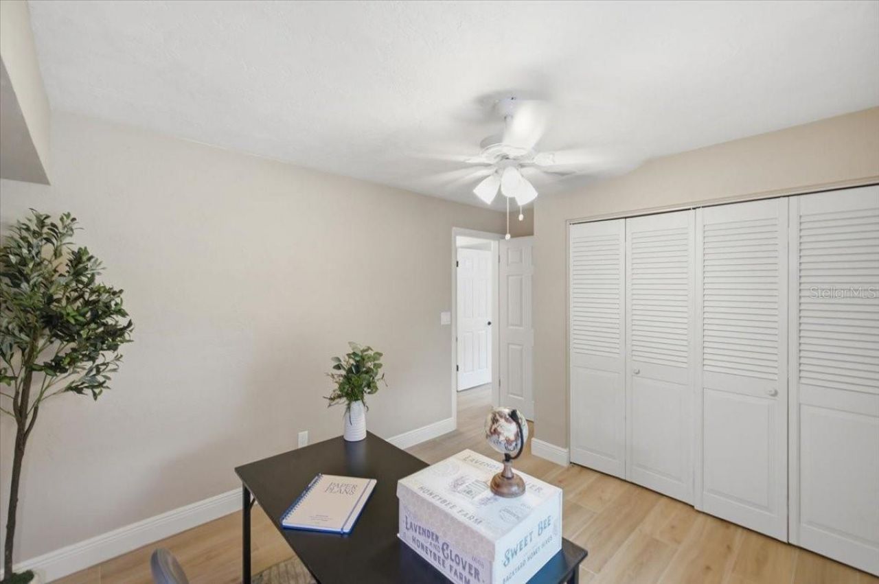 7536 18th Way N, Saint Petersburg, FL 33702 Photo