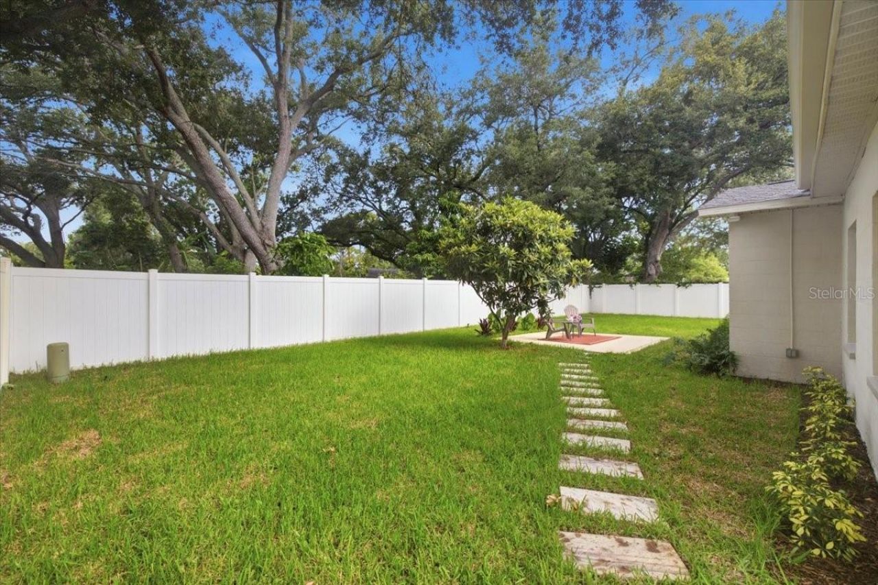 7536 18th Way N, Saint Petersburg, FL 33702 Photo