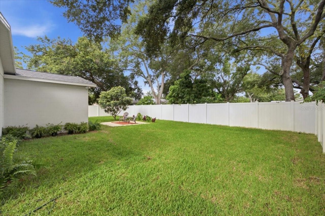 7536 18th Way N, Saint Petersburg, FL 33702 Photo