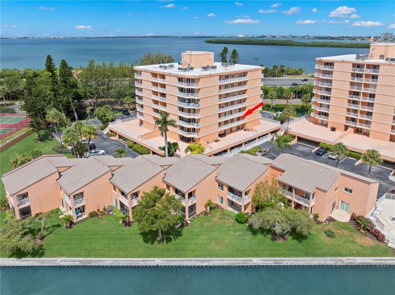 7432 Sunshine Skyway Lane S, Unit 302, Saint Petersburg, FL 33711 Photo