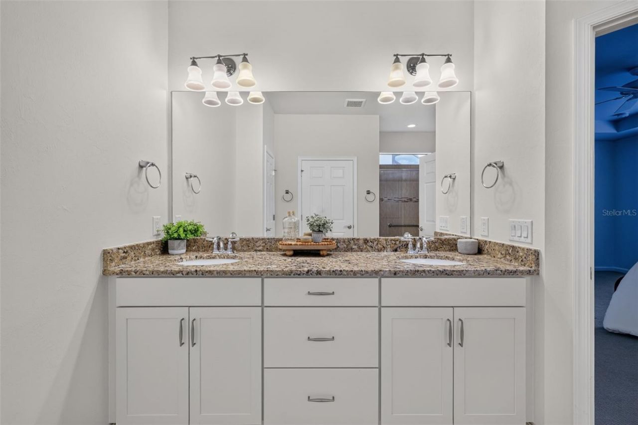 16748 Blackwater Terrace, Bradenton, FL 34202 Photo