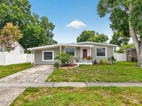 9042 SOUTHERN COMFORT DRIVE , LARGO, FL 33773
