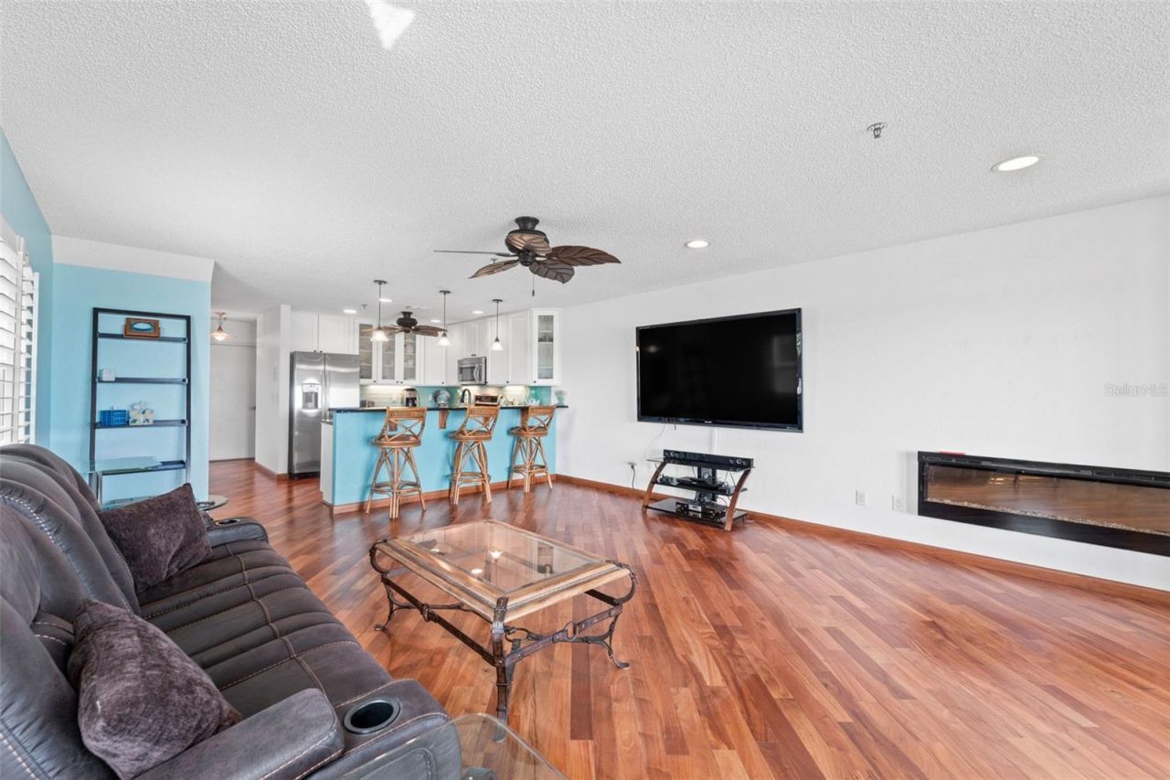 1909 S Riverside Drive , Unit 10, Edgewater, FL 32141 Photo