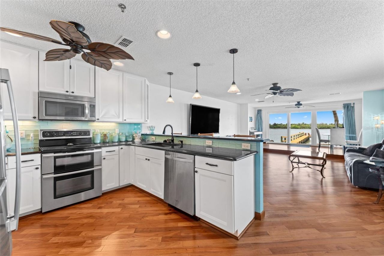 1909 S Riverside Drive , Unit 10, Edgewater, FL 32141 Photo