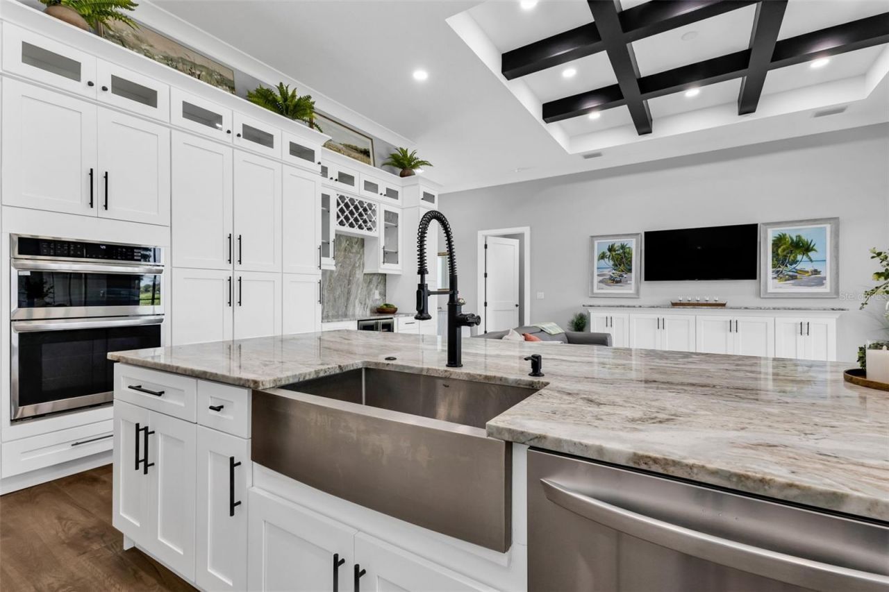 22 Sportsman Circle , Rotonda West, FL 33947 Photo