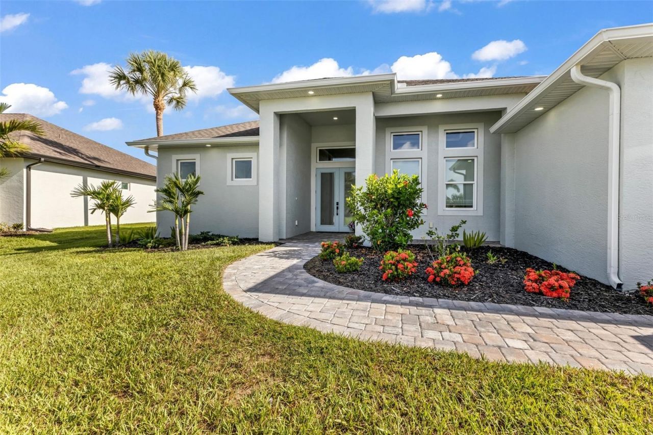 22 Sportsman Circle , Rotonda West, FL 33947 Photo