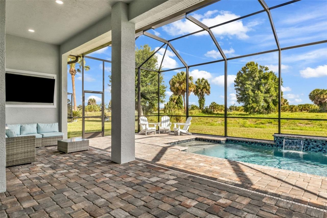 22 Sportsman Circle , Rotonda West, FL 33947 Photo