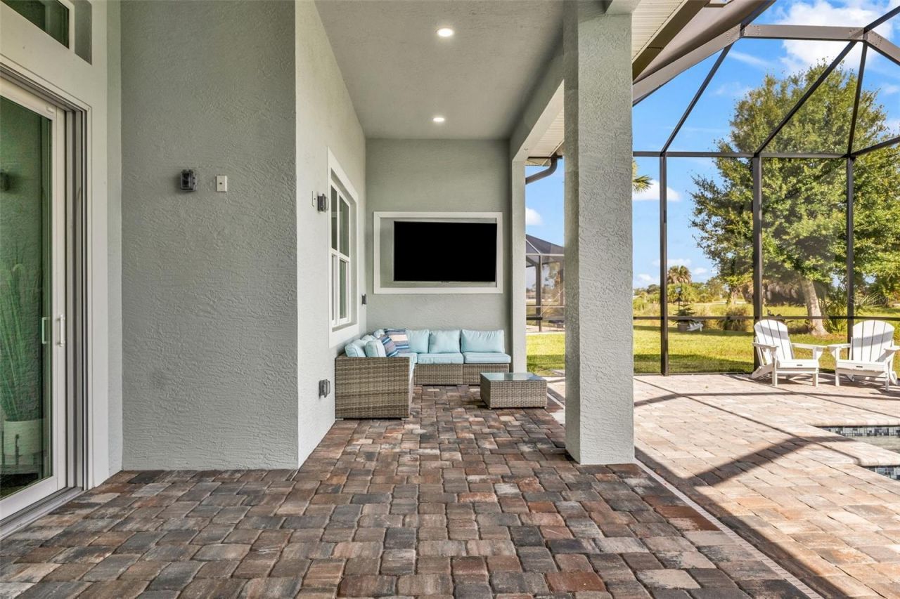 22 Sportsman Circle , Rotonda West, FL 33947 Photo