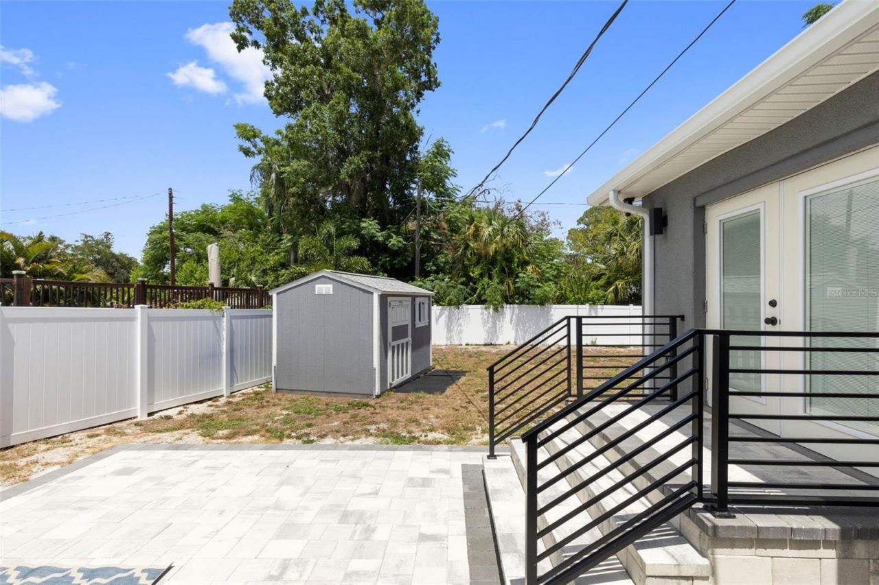 4832 5th Street S, Saint Petersburg, FL 33705 Photo