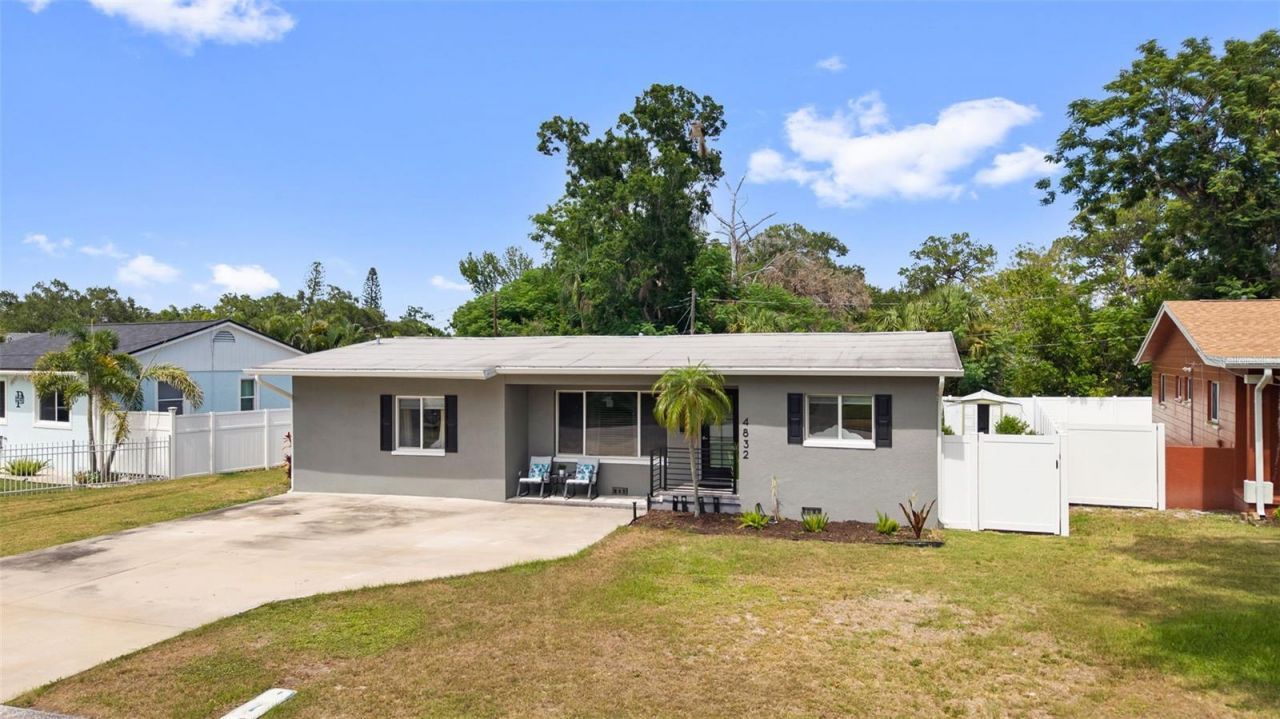 4832 5th Street S, Saint Petersburg, FL 33705 Photo