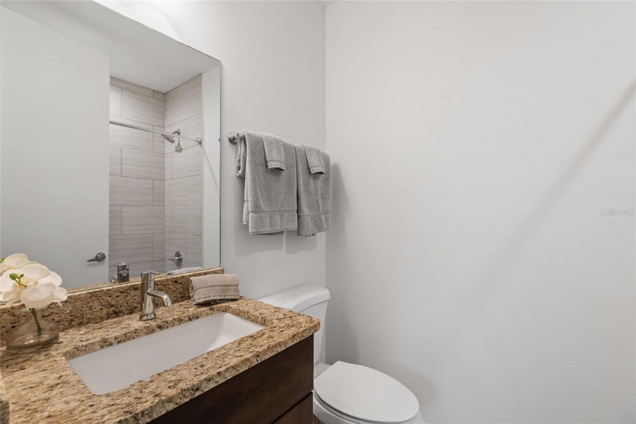 130 8th Street N, Saint Petersburg, FL 33701 Photo