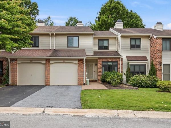 CHESTERBROOK, PA 19087